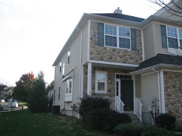 78 River Birch Cir, Princeton, NJ 08540