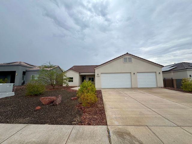 2225 E  Moon Ridge Ln, Fort Mohave, AZ 86426