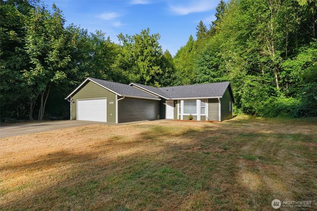 1270 NE Mission Creek Road, Belfair, WA 98528