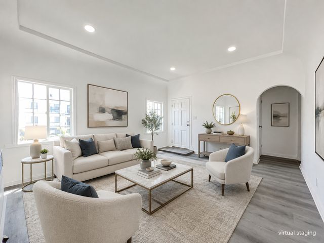 1529 S  Orange Grove Ave #1/2, Los Angeles, CA 90019