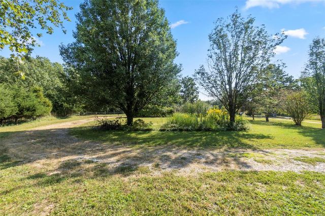 13624 Bcr 513, Marble Hill, MO 63764