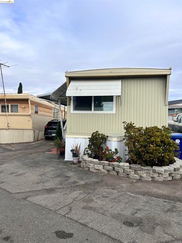 3875 Castro Valley Blvd #45, Castro Valley, CA 94546