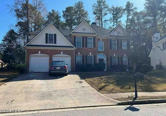 225 Mistybrook Cir, Stone Mountain, GA 30087