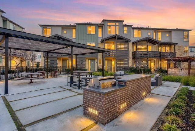 2059 Joshua Tree Cir, Milpitas, CA 95035