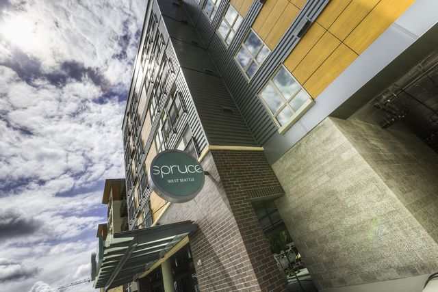 4555 39th Ave  SW #A-512, Seattle, WA 98116
