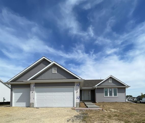 3709 Cardinal Dr, Beloit, WI 53511