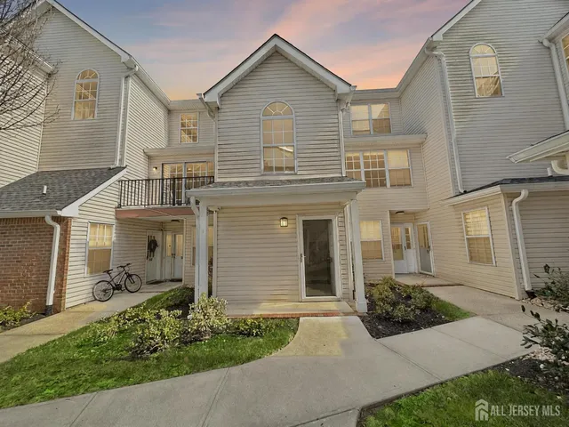 1212 Plymouth Rd, North Brunswick, NJ 08902