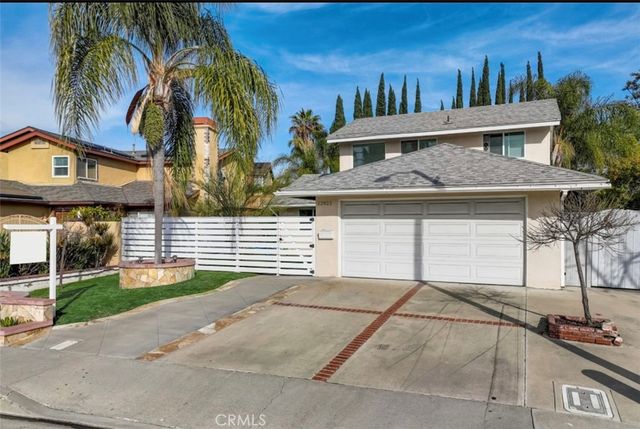 22922 Mullin Rd, Lake Forest, CA 92630