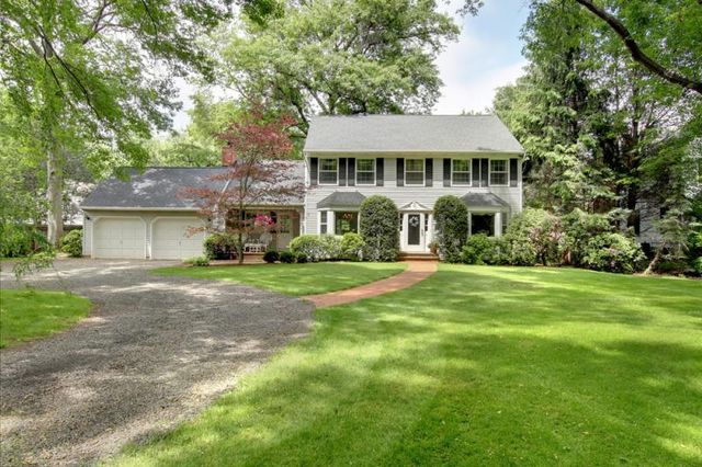 39 Oberlin St, Maplewood, NJ 07040