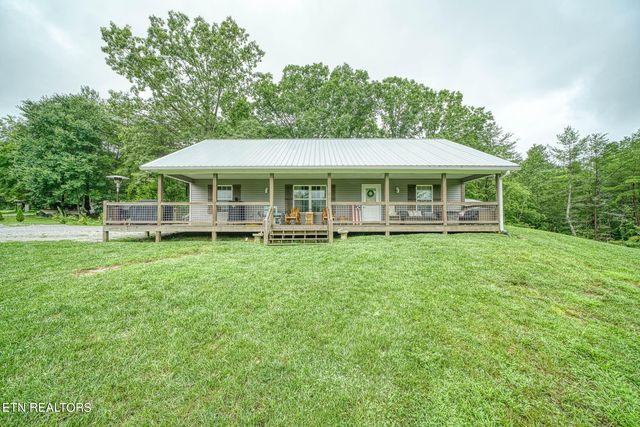 167 Hedgecoth Rd, Crab Orchard, TN 37723