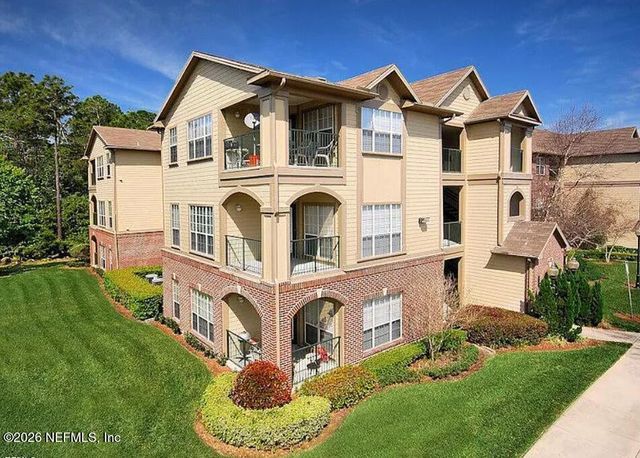 7800 POINT MEADOWS Drive #332, Jacksonville, FL 32256