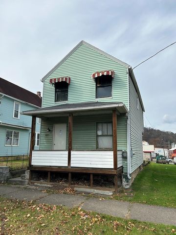 623 Coleman Ave, Johnstown, PA 15902