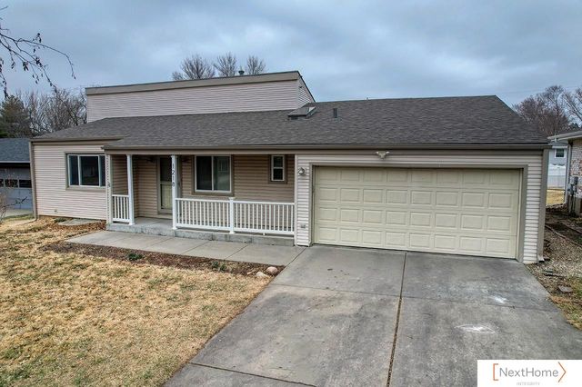 1218 Clearview Blvd, Lincoln, NE 68512