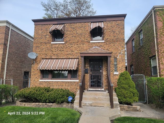 10111 S  Forest Ave, Chicago, IL 60628