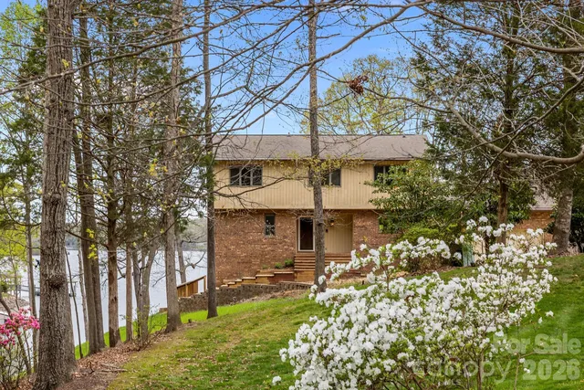 119 Langdon Rd, Mooresville, NC 28117
