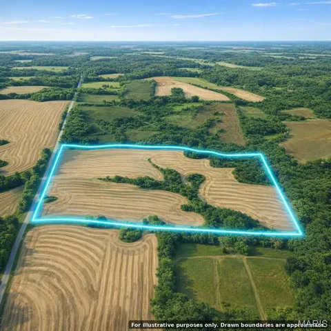 E  210th St, Cainsville, MO 64632