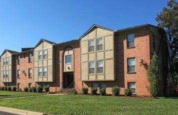 250 Olde English Ct   #5-201, Louisville, KY 40272