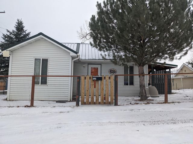 523 15th Ave, Havre, MT 59501