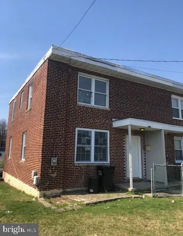 122 Brown St, Mount Holly, NJ 08060