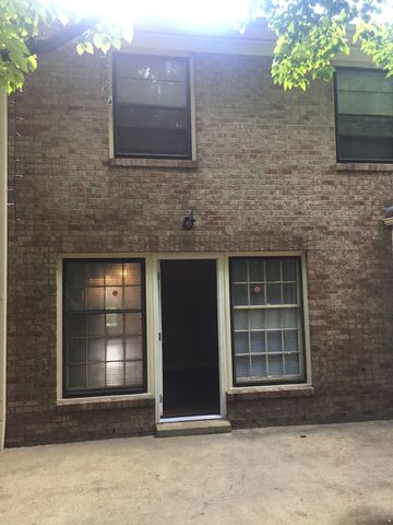815 Seabury Ct, Wilmington, NC 28403