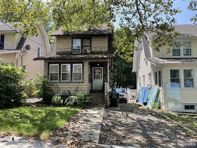 173 W  Newell Ave, Rutherford, NJ 07070