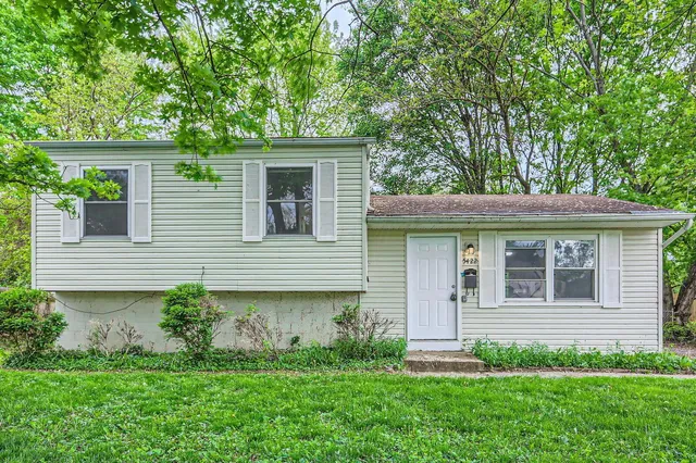 5422 Everson Rd N, Columbus, OH 43232