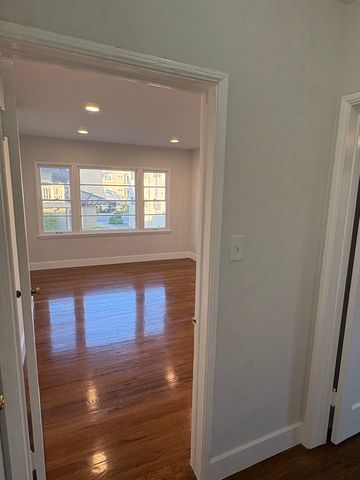137 N  5th St #A, Alhambra, CA 91801