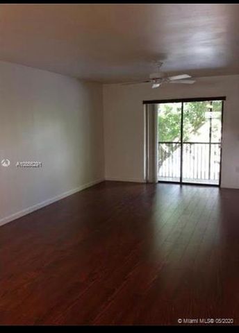 9274 NW 1st St #202, Hollywood, FL 33024