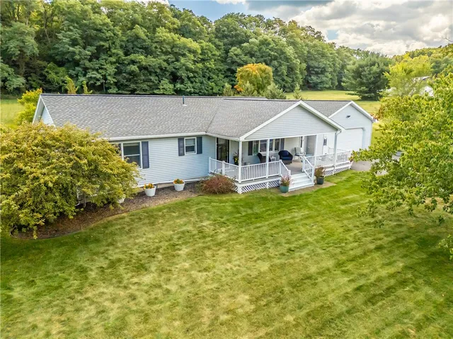 4809 Huff Rd, Hemlock, NY 14466
