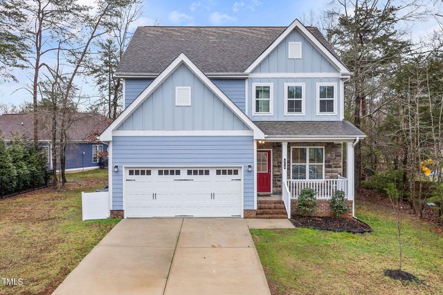 514 Everglades Dr, Mebane, NC 27302