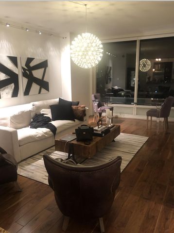 425 1st St #1901, San Francisco, CA 94105