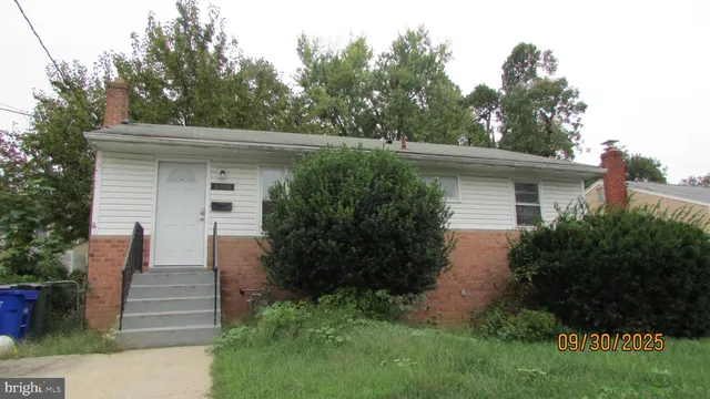 8308 Potomac Ave, College Park, MD 20740