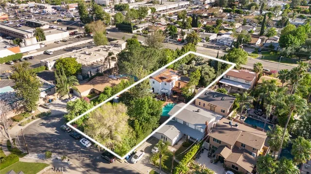 15401 Saticoy St, Van Nuys, CA 91406