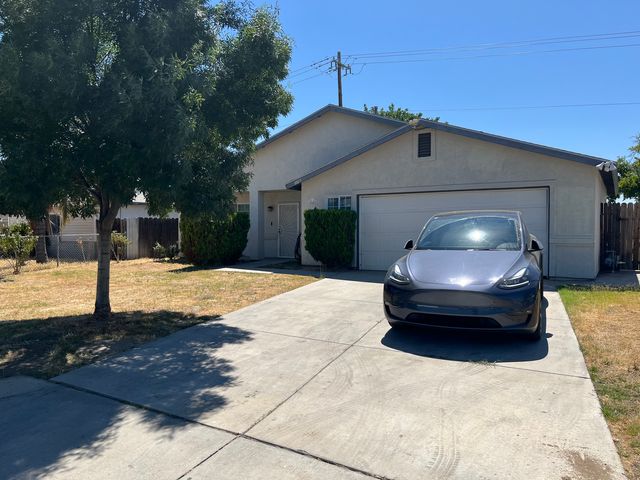 5005 Centaur St, Bakersfield, CA 93304