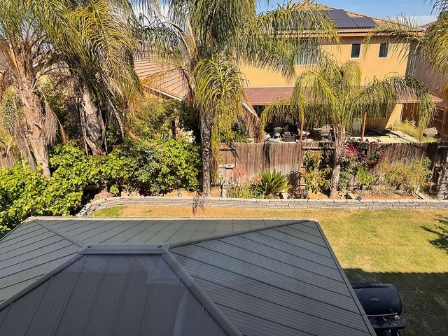 3226 N  Applegate Ave, Fresno, CA 93737