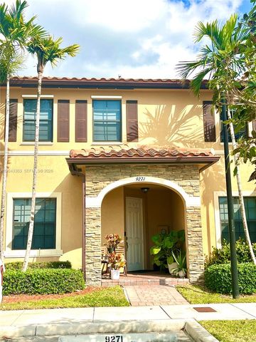 9271 W  33rd Ln #9271, Hialeah, FL 33018