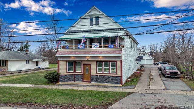 328 Olmstead Ave, Depew, NY 14043