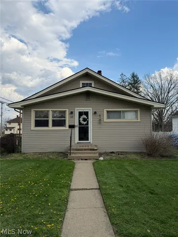 42 S  4th St, Rittman, OH 44270