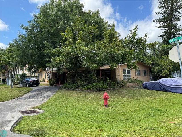 425 SW 18th Ave, Fort Lauderdale, FL 33312