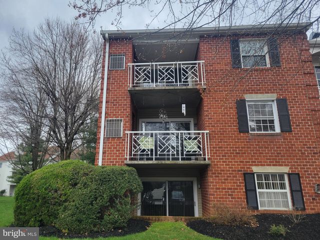 6 Brooking Ct #201, Lutherville Timonium, MD 21093