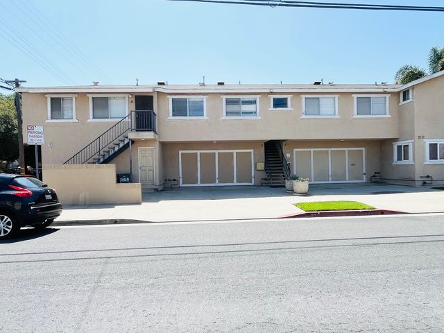 1104 W  164th St #2, Gardena, CA 90247