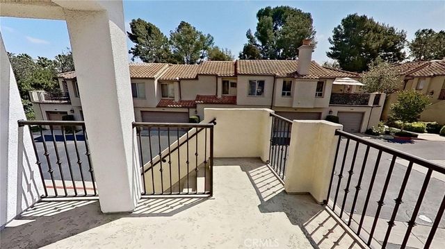 137 Corsica Dr, Newport Beach, CA 92660