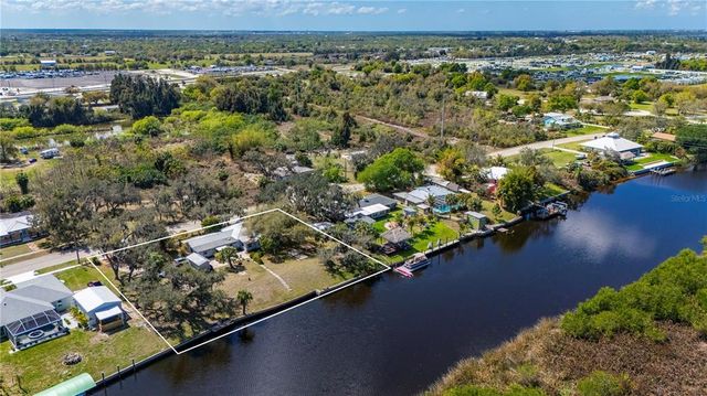 7754 Riverside Dr, Punta Gorda, FL 33982