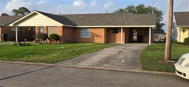512 Good News Ave #B, Belle Chasse, LA 70037