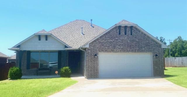 20542 Frontier Pl, Harrah, OK 73045