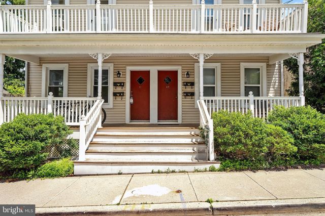 69 Pine St #2, Princeton, NJ 08542