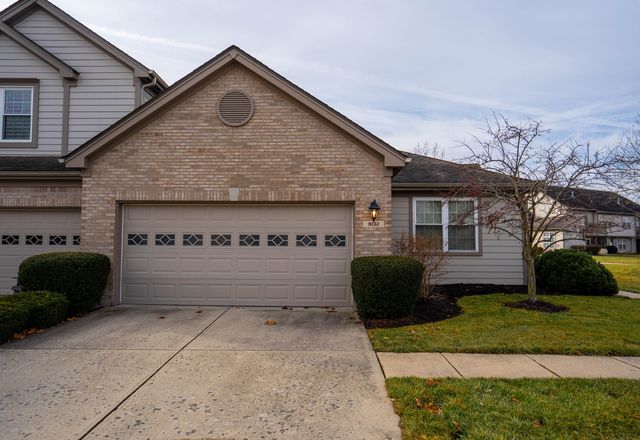 9151 Wadsworth Ct, Fishers, IN 46037