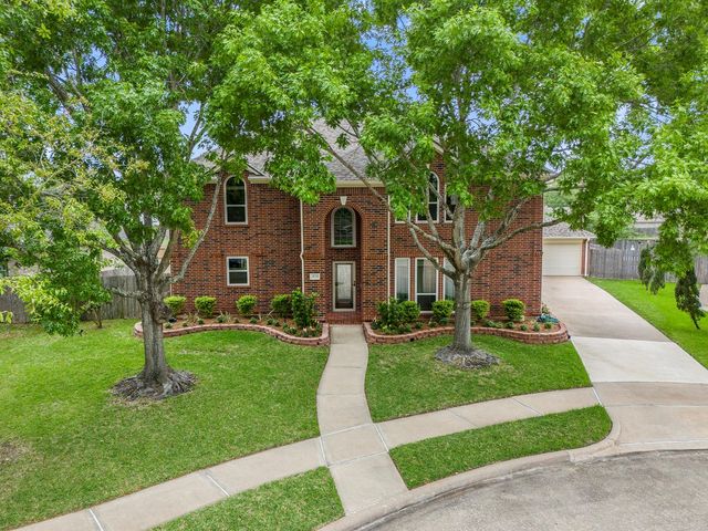 2024 Sterling Pointe Ct, League City, TX 77573