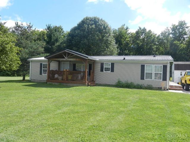 116 Fairground Dr, Russellville, OH 45168