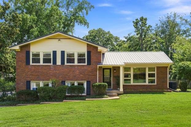 2801 Donna Hill Dr, Nashville, TN 37214